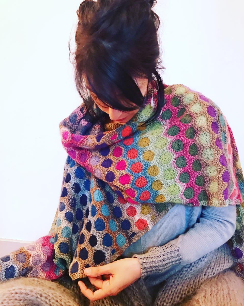 Etole Quatuor Neige réalisée avec les fils LANGYARNS : Baby Alpaga, Mohair Luxe, Mille Colori Baby 